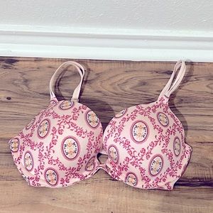 Victoria’s Secret Pink Oriental Floral Push-Up Bra